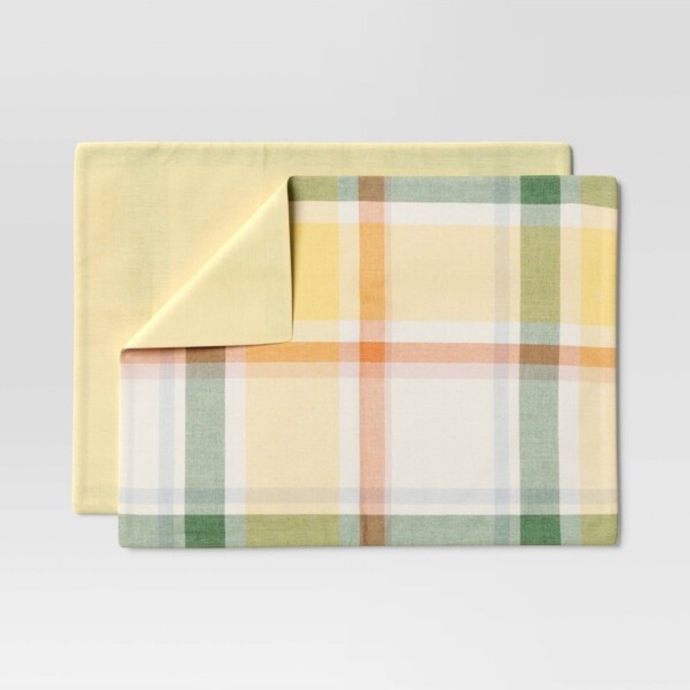 Set of 4 Threshold Spring Plaid Fabric Placemats NWT
